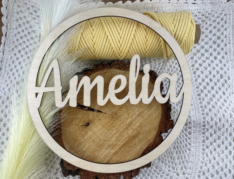 Obręcz z imieniem. Materiał sklejka drewniana Średnica 20cm