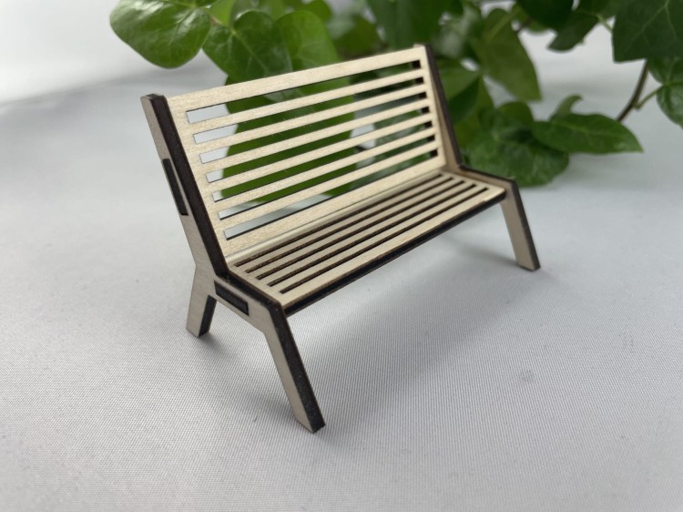 Ławka 3D ze sklejki. materiał sklejka drewniana Wielkość 7,5 cm x 4 cm x 5 cm