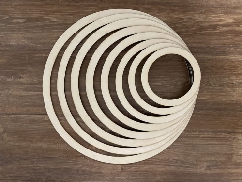 Obręcze drewniane. Materiał sklejka drewniana Średnica 30 cm