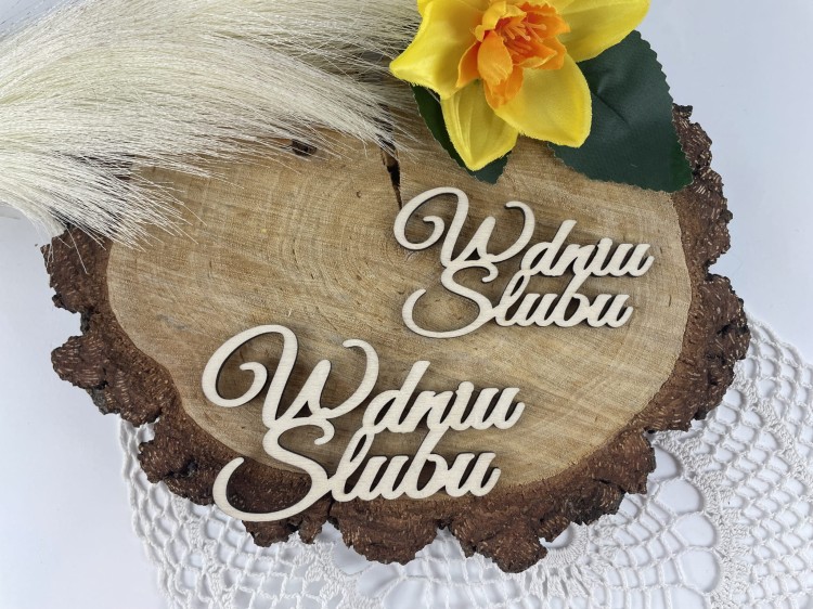 rękodzieło-sklejka-napis- w-dniu-ślubu.JPG