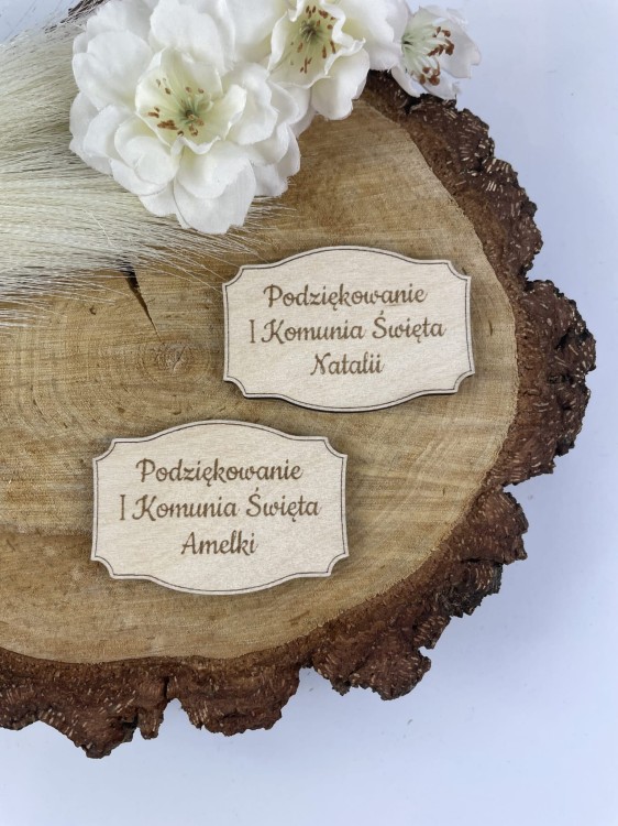 Tabliczka z dowolnym grawerem. Wzór 5. 6 cm x 4 . Materiał sklejka drewniana